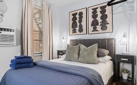 Elevate Apartment At Times Square - Cozy Studio In Times Square And Nearby Restaurants