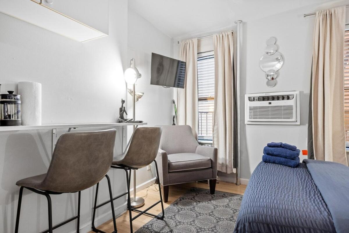 Elevate Apartment At Times Square - Cozy Studio In Times Square And Nearby Restaurants New York City Exterior photo