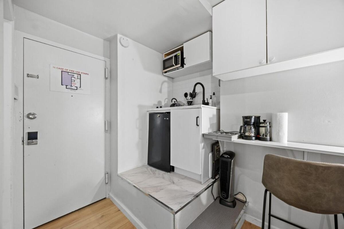 Elevate Apartment At Times Square - Cozy Studio In Times Square And Nearby Restaurants New York City Exterior photo